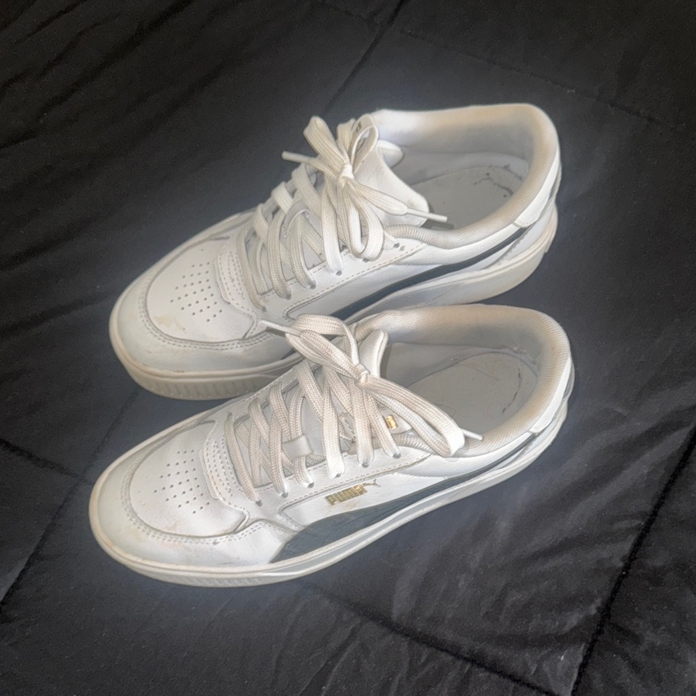 Puma White and Gold Casual Sneakers